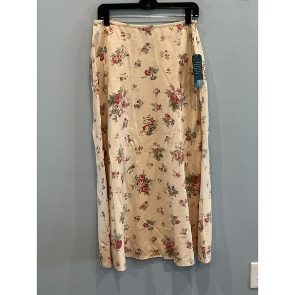 Ralph Lauren Dresses & Skirts - NEW Vintage Ralph Lauren Linen Maxi Skirt Size M Cottage Romantic Country Rose